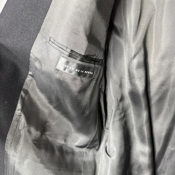 NWT Oscar De La Renta Ultralux Cashmere Blend Black 2 button Blazer sport coat - Picture 6 of 8